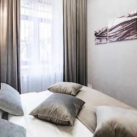 Alfa Apartments Kulisha 12 利沃夫 外观 照片